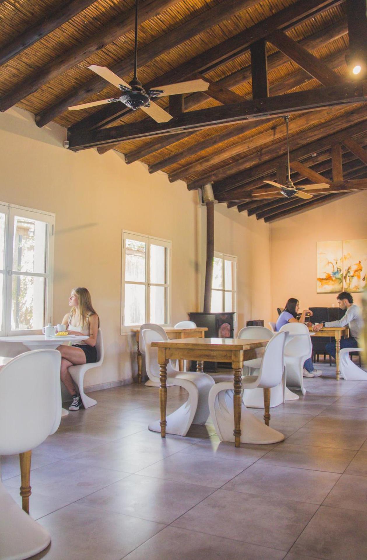 Postales Boutique Winery Hotel - Valle De Uco Колония-лас-Росас Экстерьер фото